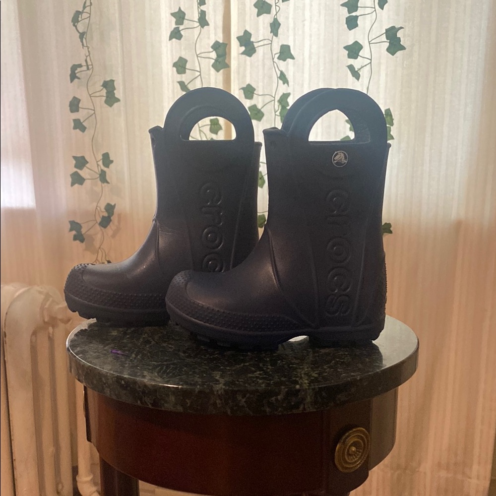 Crocs Kids Navy Blue Rain Boots